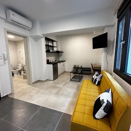 Apartment Lighthouse Kriopigi